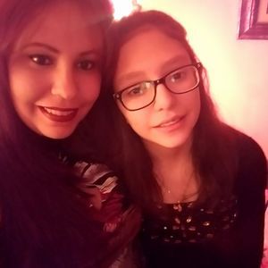 Meet your Posher, Saritza